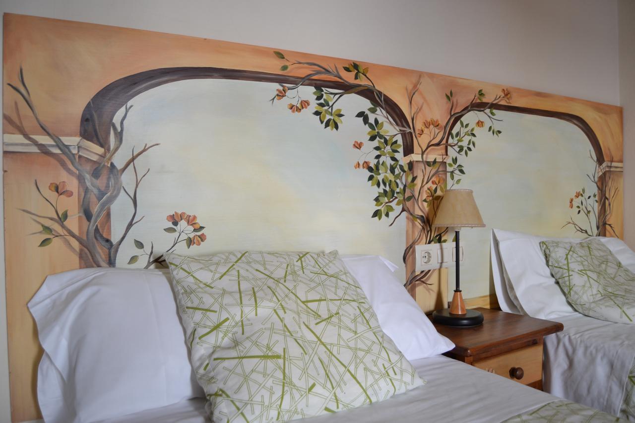 Hostal Toribio กาลาโรซา ภายนอก รูปภาพ